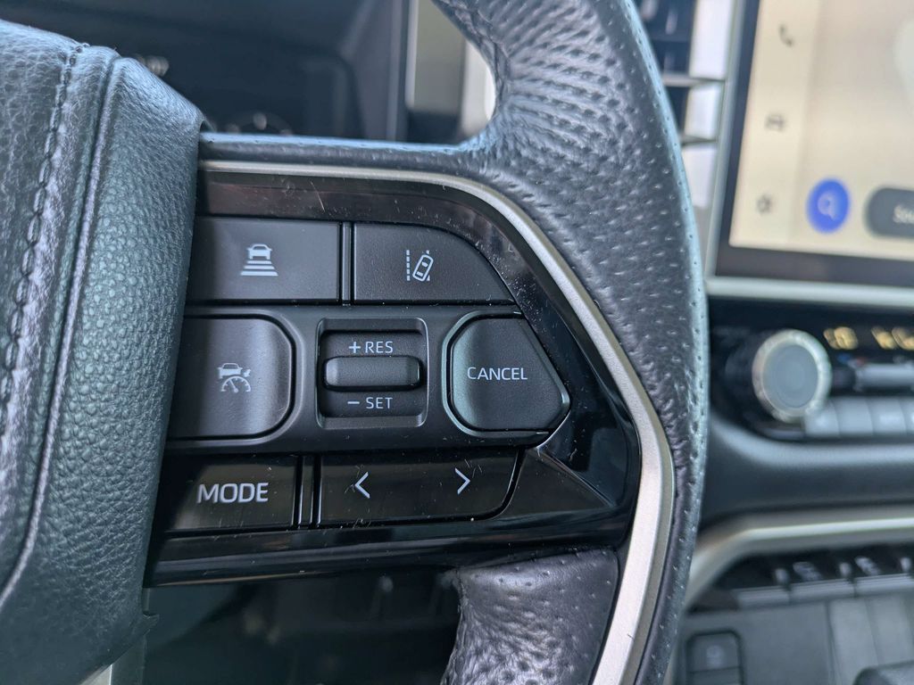 2024 Toyota Sequoia SR5