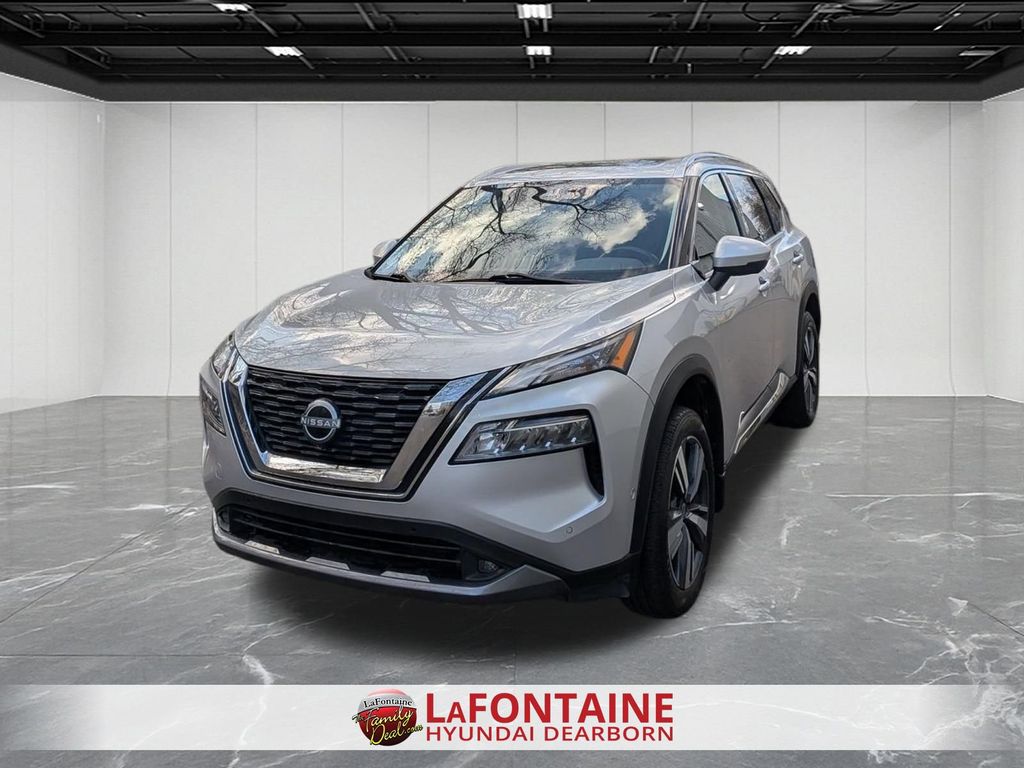 2022 Nissan Rogue SL