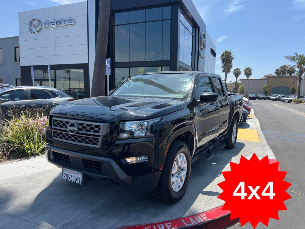 2022 Nissan Frontier SV Crew Cab 4WD