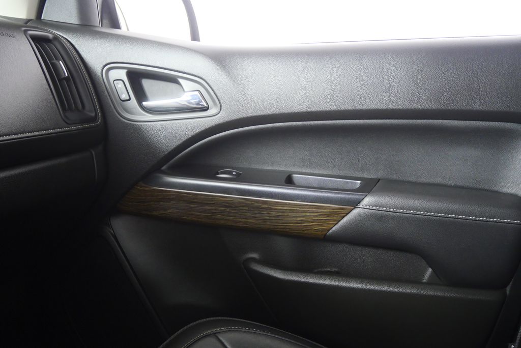 Thumbnail: 2019 GMC Canyon - 28