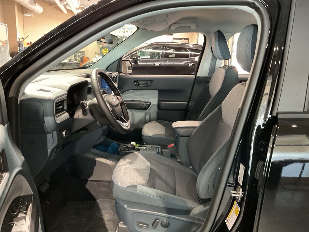 New 2026 Black Ford XLT image 9