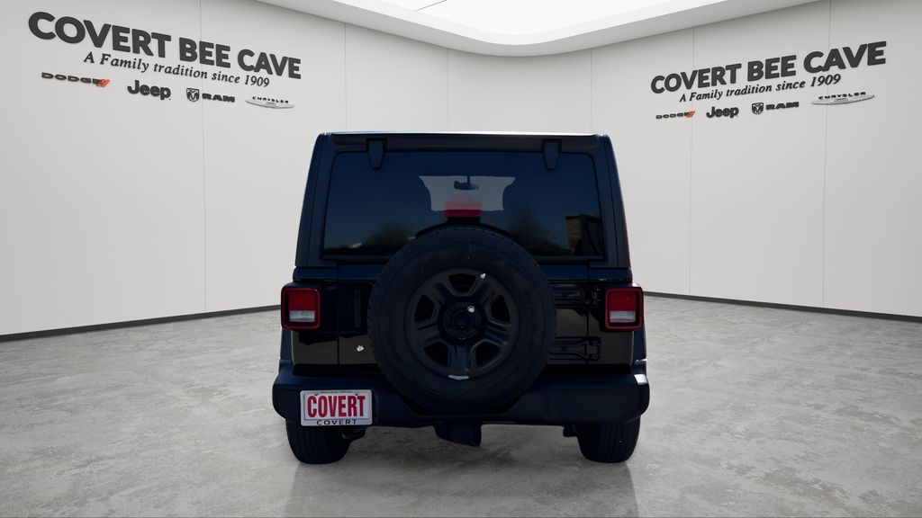 Used 2021 Black Jeep Unlimited Sport image 8