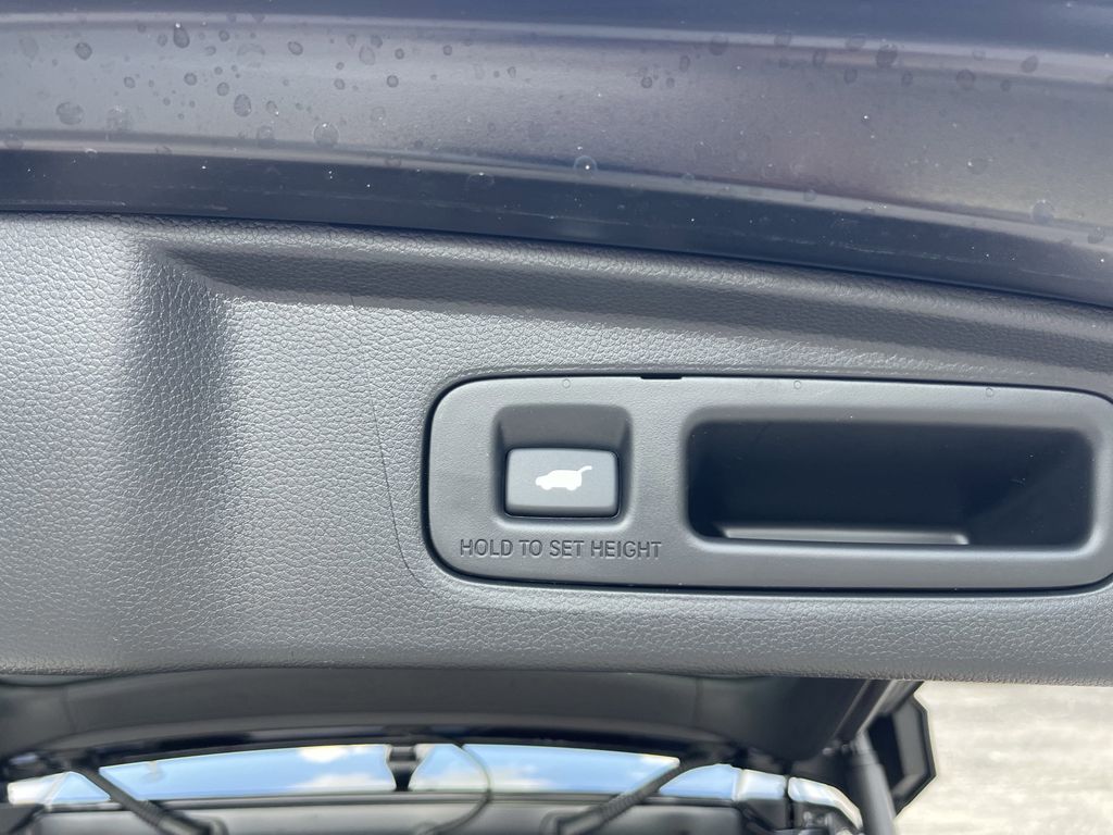 new 2026 Honda CR-V Hybrid car, priced at $38,437