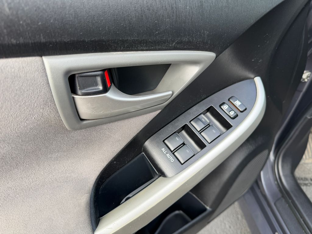 Thumbnail: 2015 Toyota Prius - 13