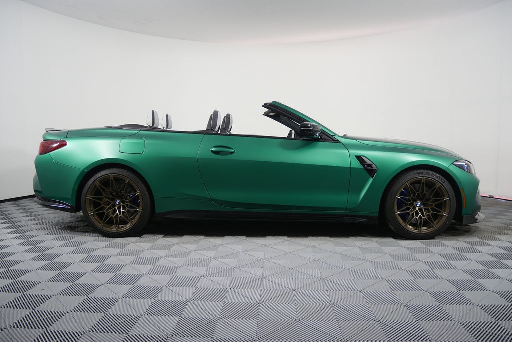 Thumbnail: 2025 BMW M4 - 2