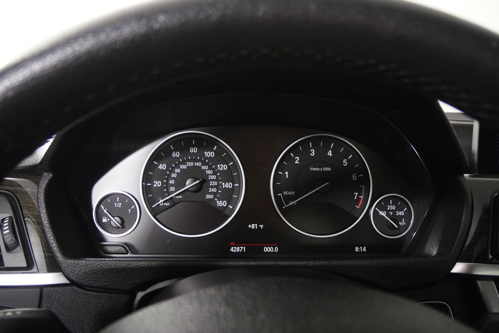Thumbnail: 2015 BMW 3 Series - 20