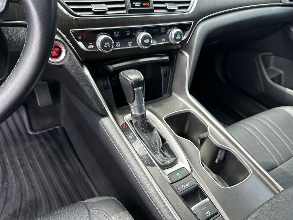 Used Car 2021 Honda Accord  Ex-l For Sale Under $25,000 In Austin, Texas