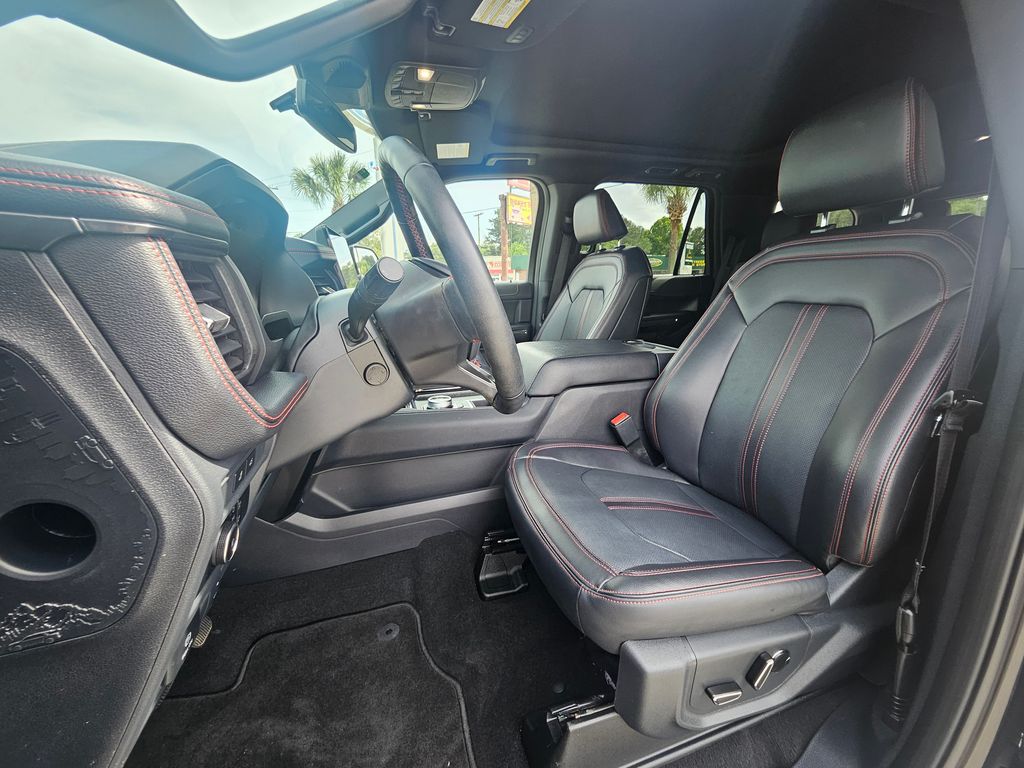 2024 Ford Expedition Limited - 3