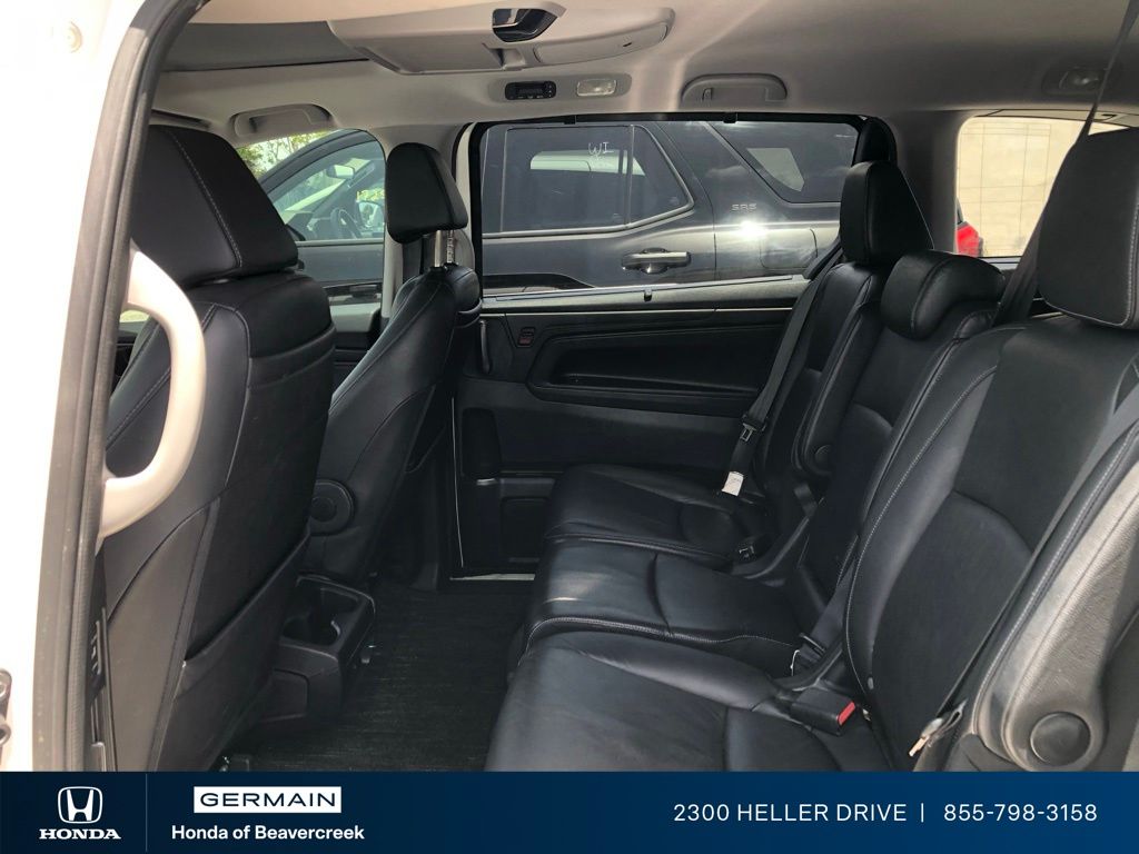 Used 2023 White Honda Touring image 9