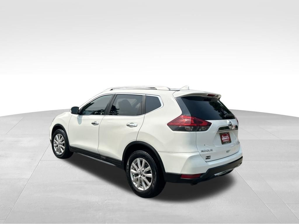 Used 2018 White Nissan SV image 3