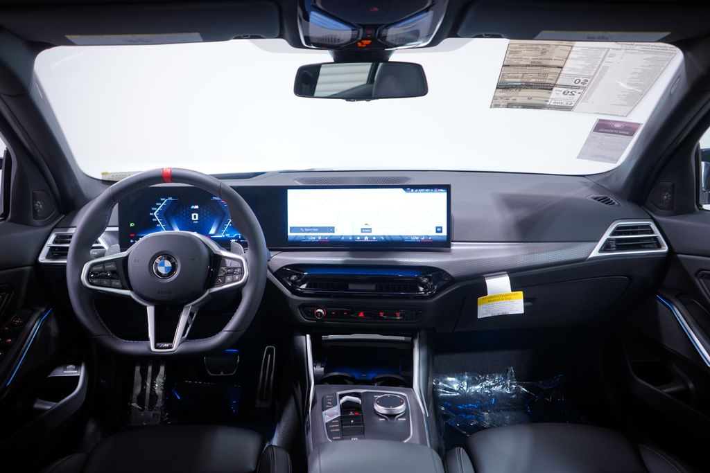 Thumbnail: 2025 BMW 3 Series - 10