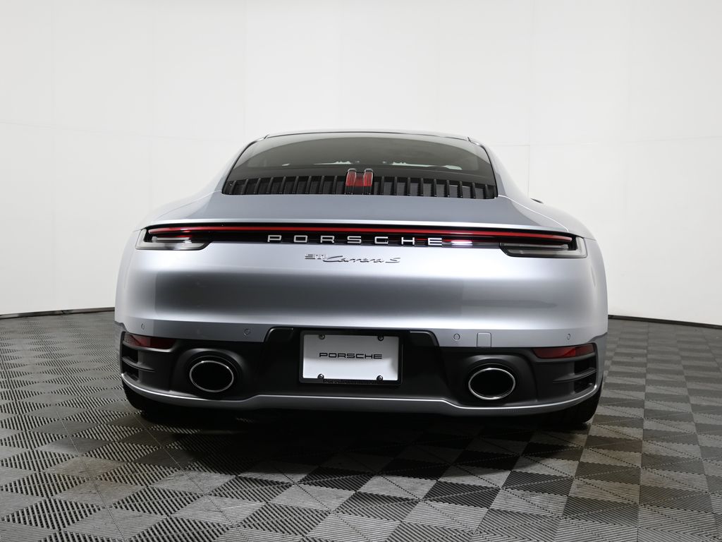Thumbnail: 2022 Porsche 911 - 6