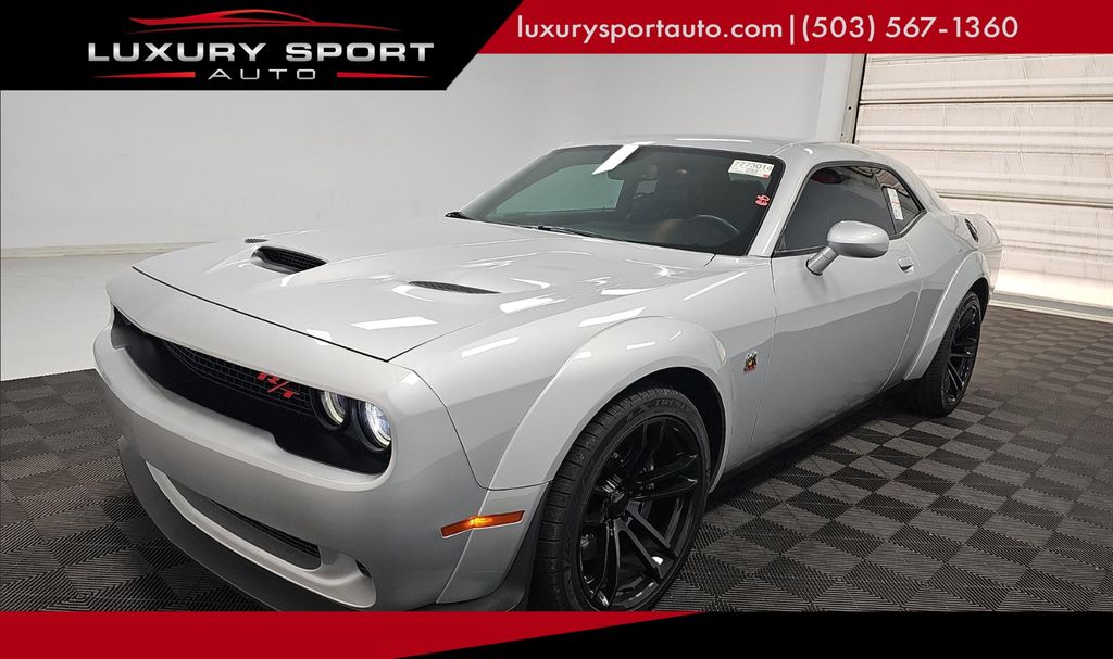 2022 Dodge Challenger R/T Scat Pack Widebody RWD