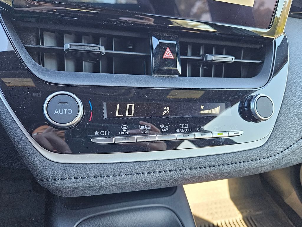 Thumbnail: 2024 Toyota Corolla - 27