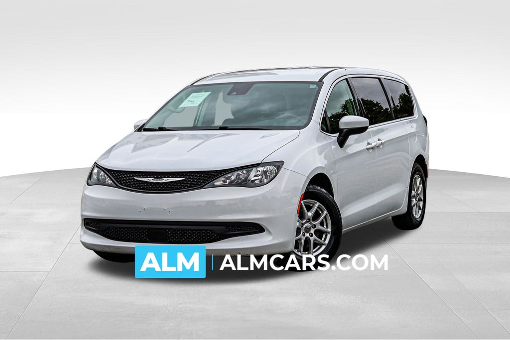 Bright White Clearcoat 2023 Chrysler Voyager Minivan Front-Wheel Drive 9-Speed Automatic