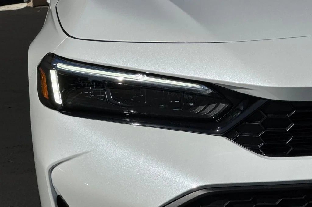 New 2026 Platinum White Pearl Honda  image 30