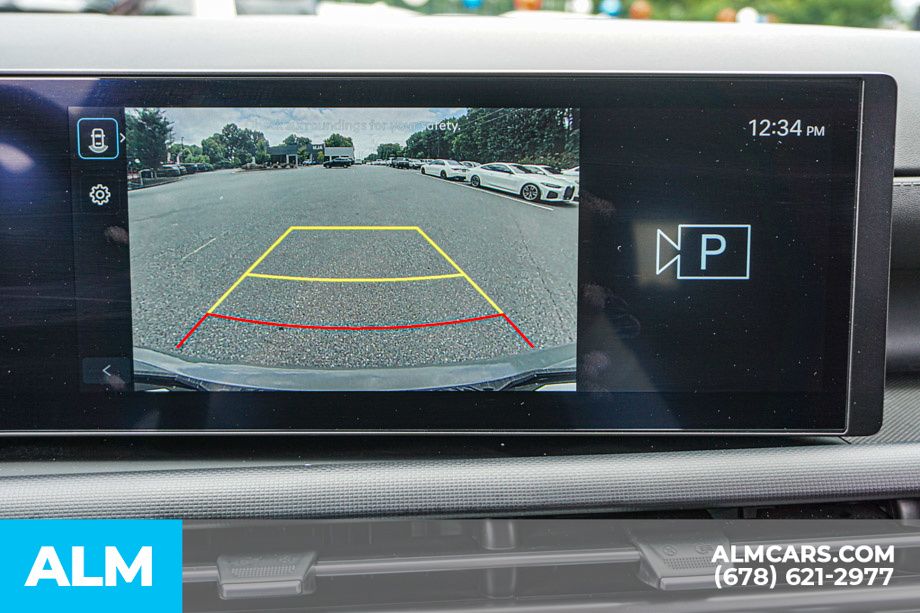 Used 2025 Gray Hyundai SEL image 36