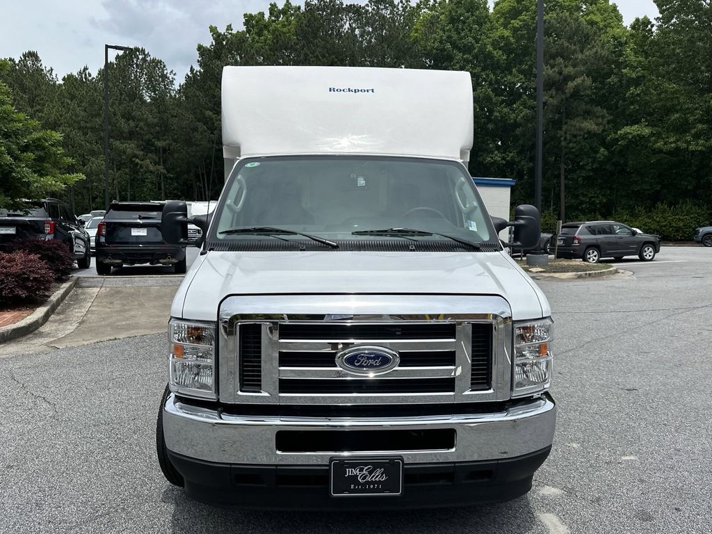 2025 Ford E-350SD Base 2