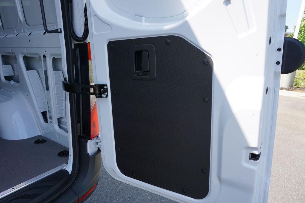 Thumbnail: 2025 Mercedes-Benz Sprinter - 26