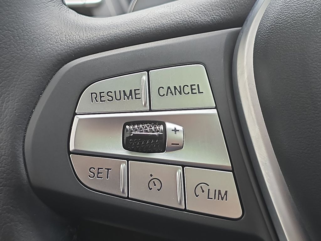 Used 2023 Gray BMW sDrive30i image 16