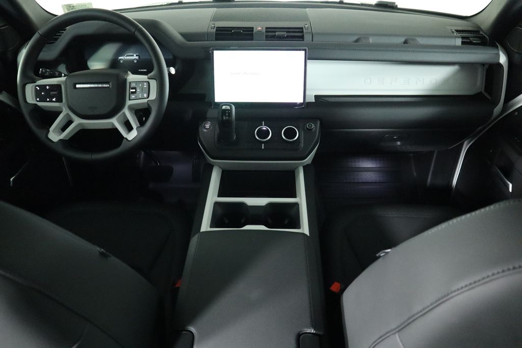 Thumbnail: 2025 Land Rover Defender - 13
