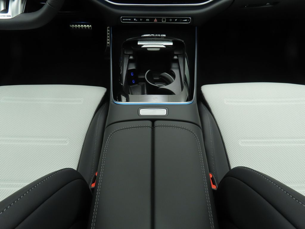 Thumbnail: 2026 Mercedes-Benz E-Class - 16