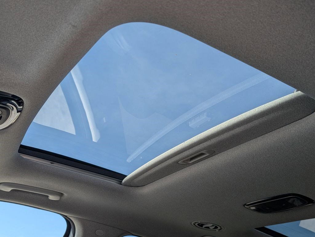 2024 Hyundai Palisade Limited Gray at Shottenkirk Kia Fort Bend