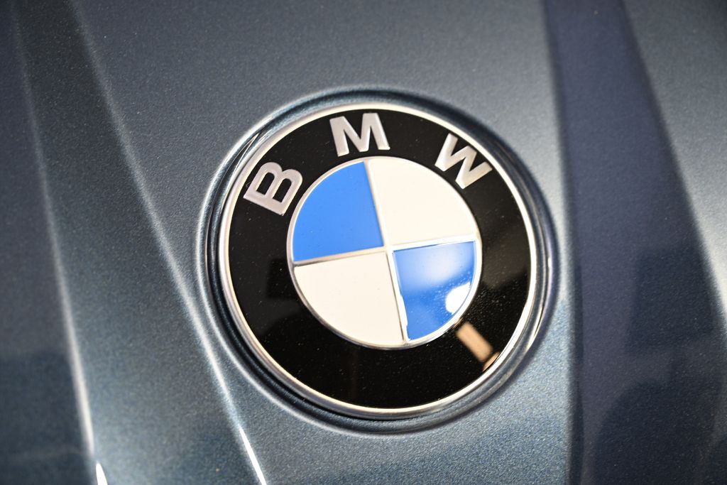 Thumbnail: 2025 BMW X3 - 13