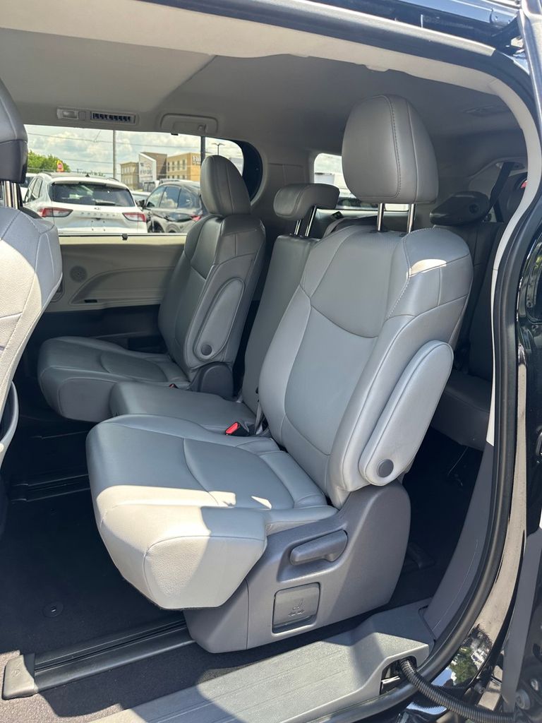 used 2021 Toyota Sienna car, priced at $39,985