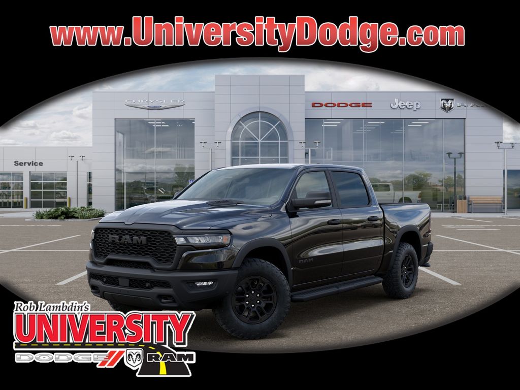 Diamond Black Crystal Pearlcoat 2026 RAM 1500 Pickup Truck Four-Wheel Drive 8-Speed Automatic