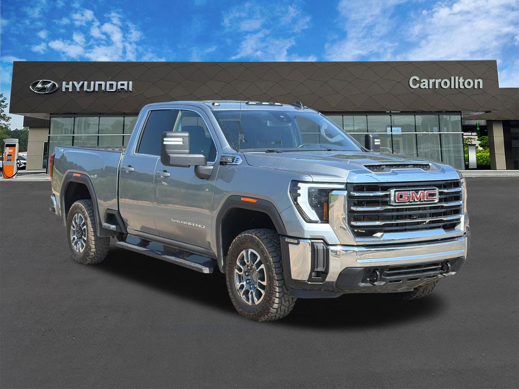 Used 2024 Gray GMC SLE image 3