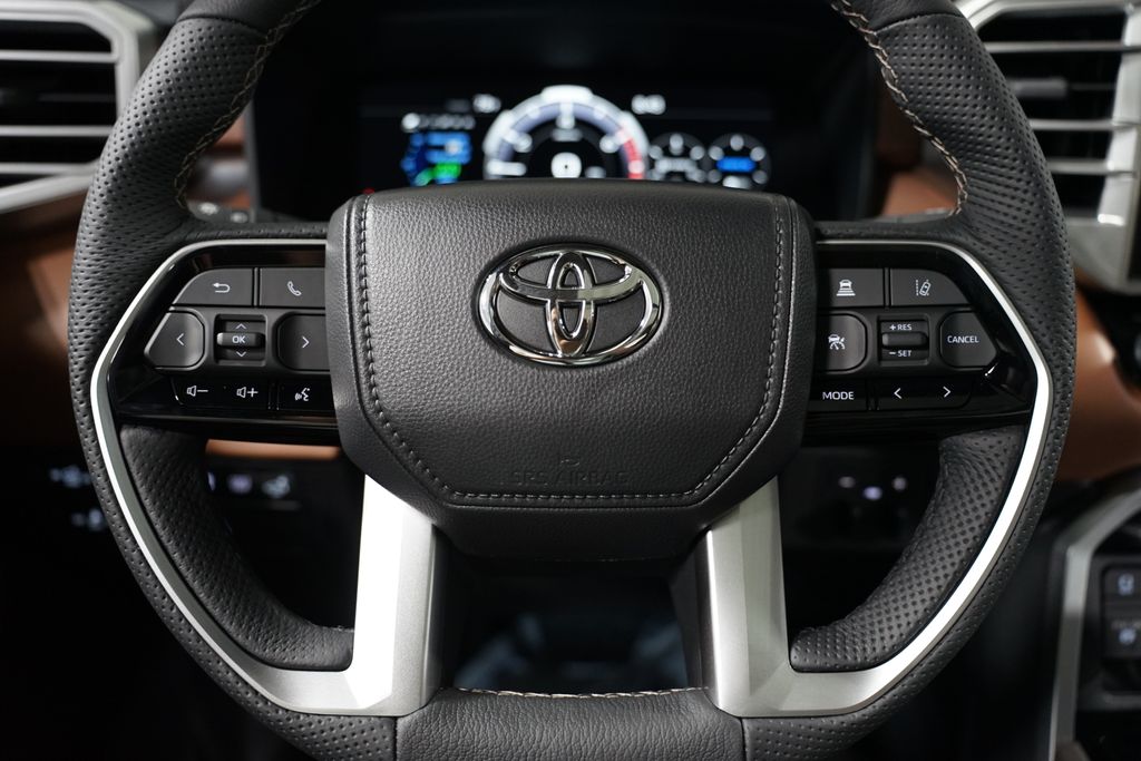 Thumbnail: 2025 Toyota Tundra - 13