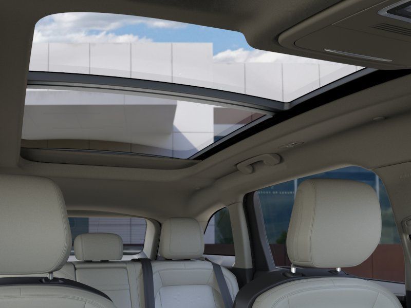 Thumbnail: 2026 Lincoln Nautilus - 22