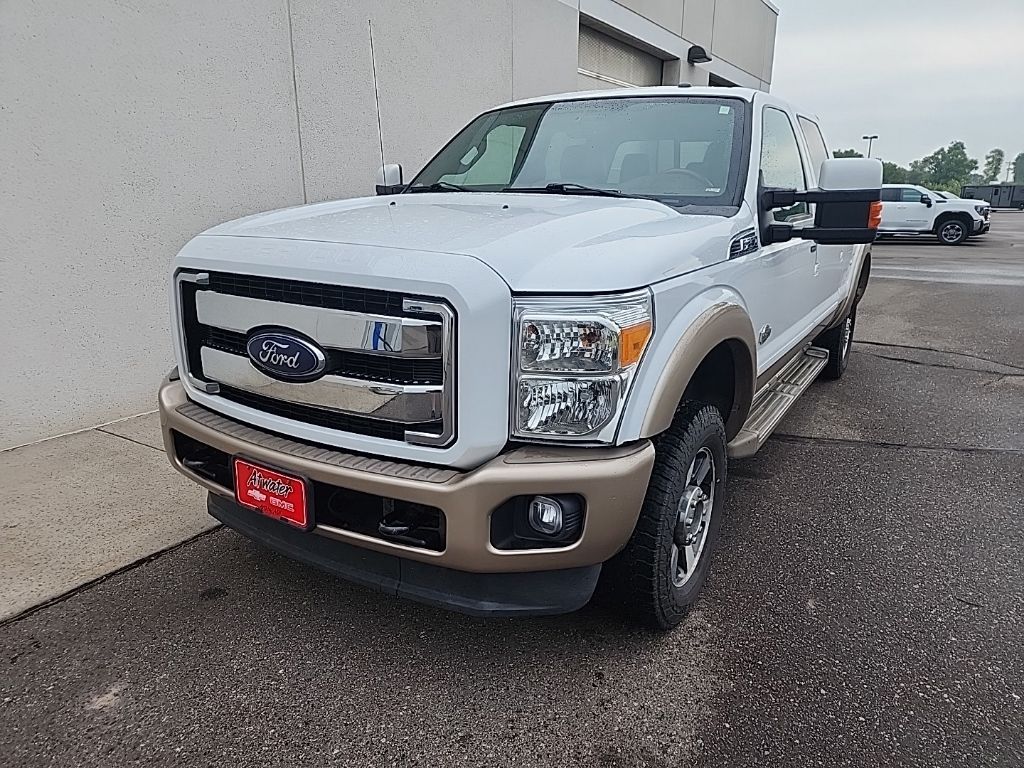 Oxford White 2014 Ford F-250 Super Duty Pickup Truck Four-Wheel Drive 6-Speed Automatic
