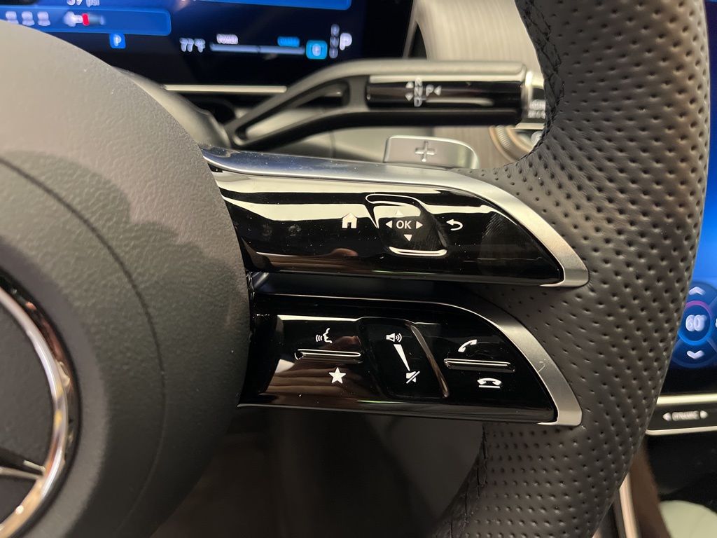 Thumbnail: 2026 Mercedes-Benz GLC - 16