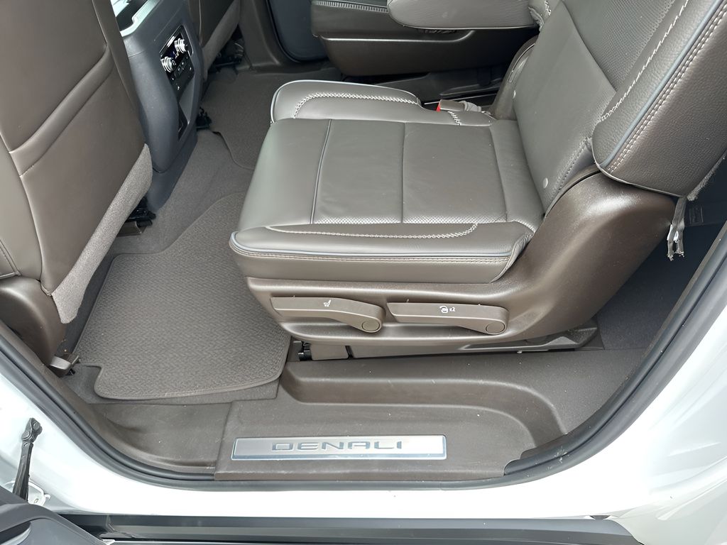 Used Car 2022 Gmc Yukon Xl  Denali For Sale Under $50,000 In Austin, Texas