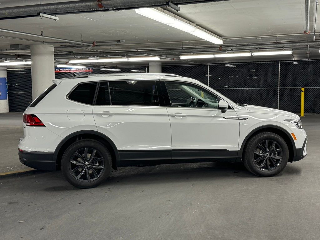 2024 Volkswagen Tiguan 2.0T SE 35