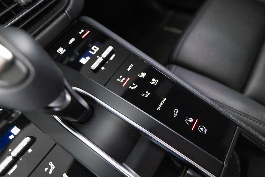 Used 2026 Porsche Macan SUV