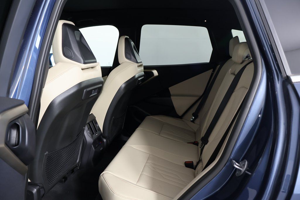 Thumbnail: 2025 BMW X3 - 6