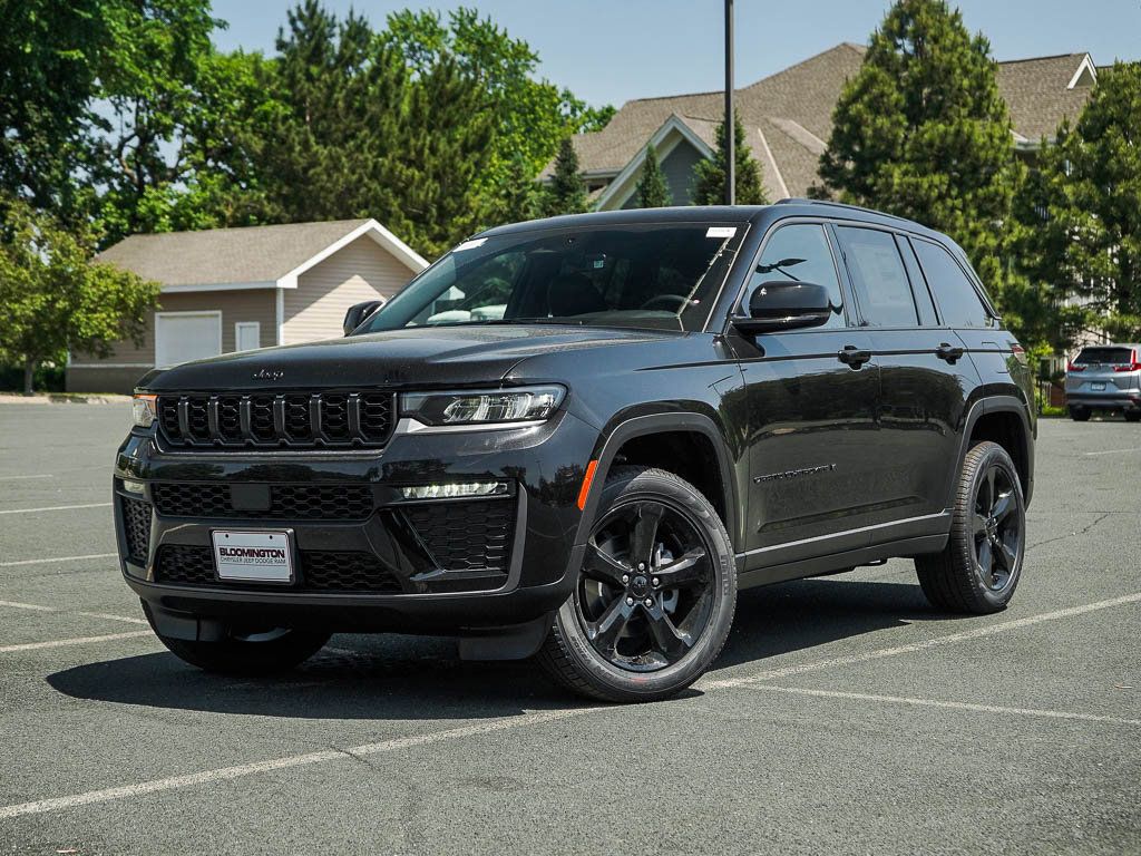 2026 Jeep Grand Cherokee