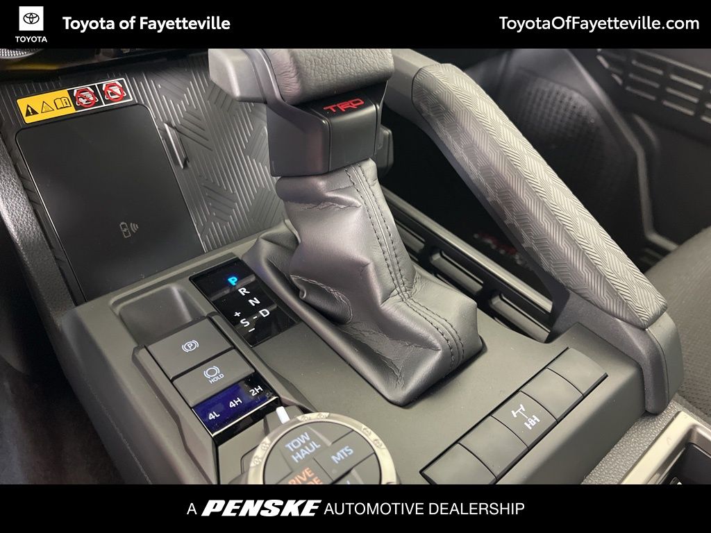 Thumbnail: 2025 Toyota 4Runner - 27