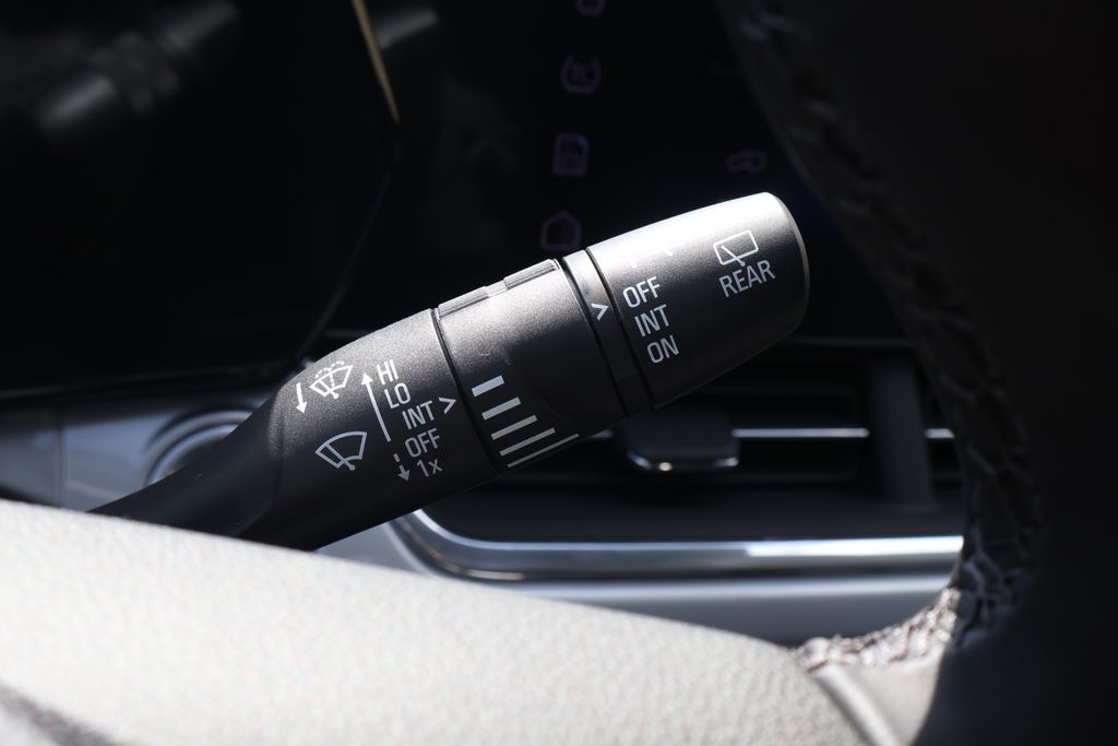 Thumbnail: 2026 Chevrolet Trax - 25