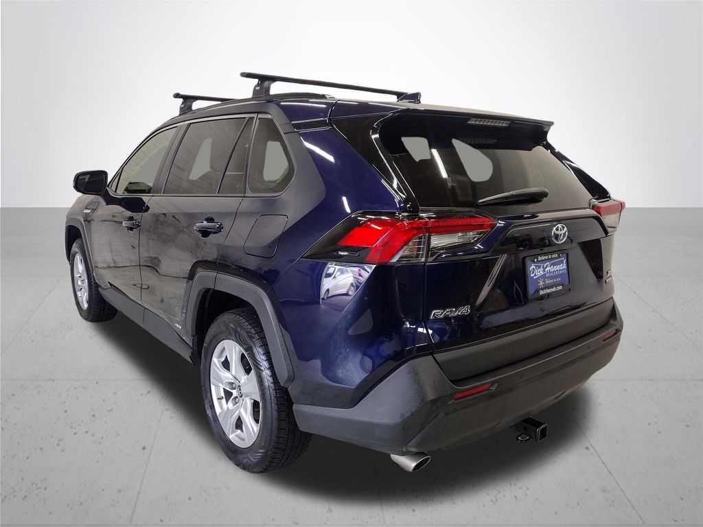 2019 Toyota RAV4 Hybrid XLE
