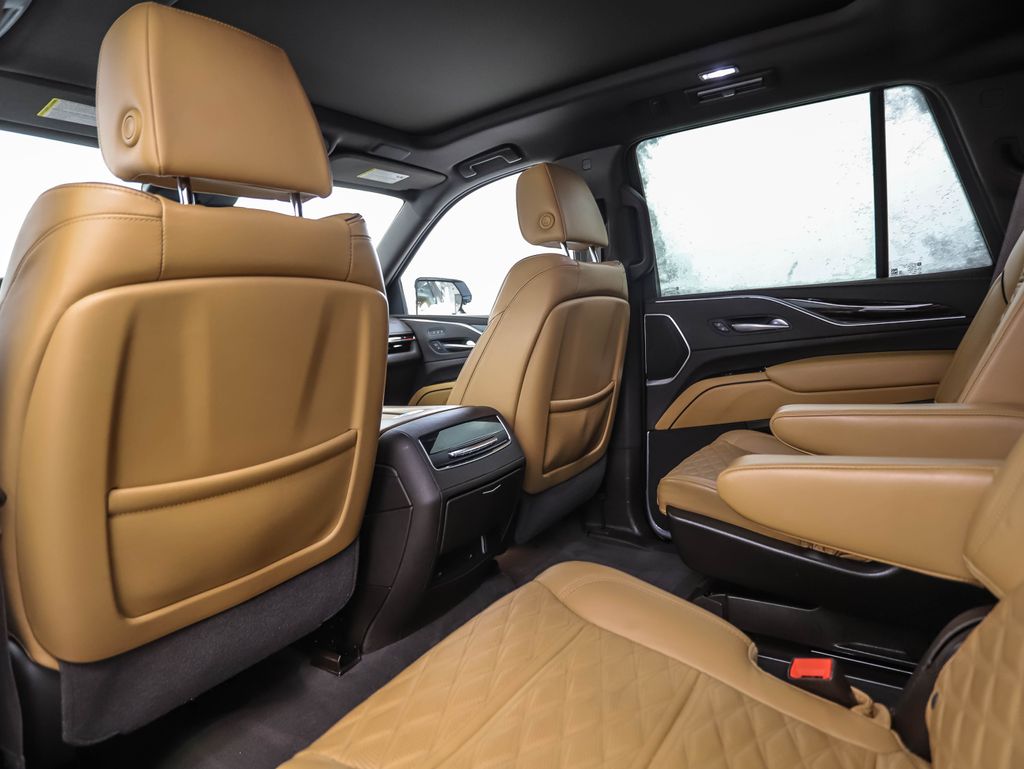 Thumbnail: 2023 Cadillac Escalade - 21