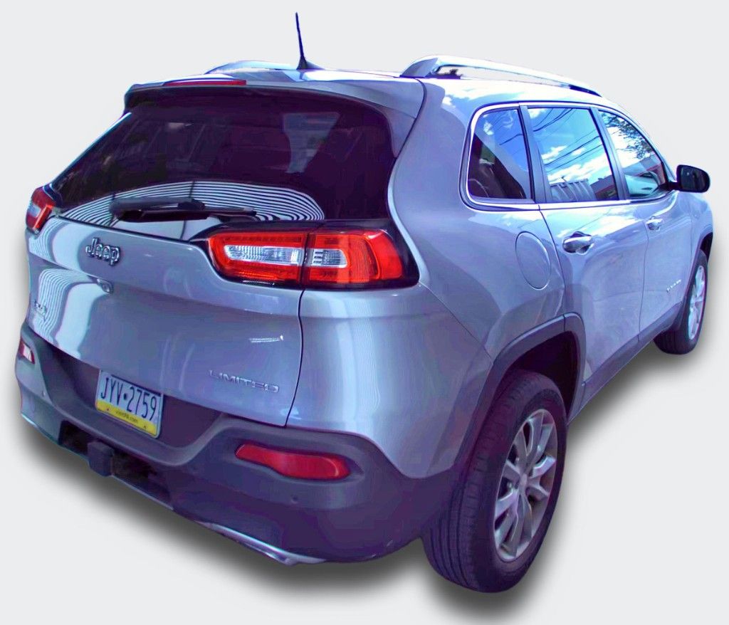 2018 Jeep Cherokee Limited Silver at John Sisson Motors