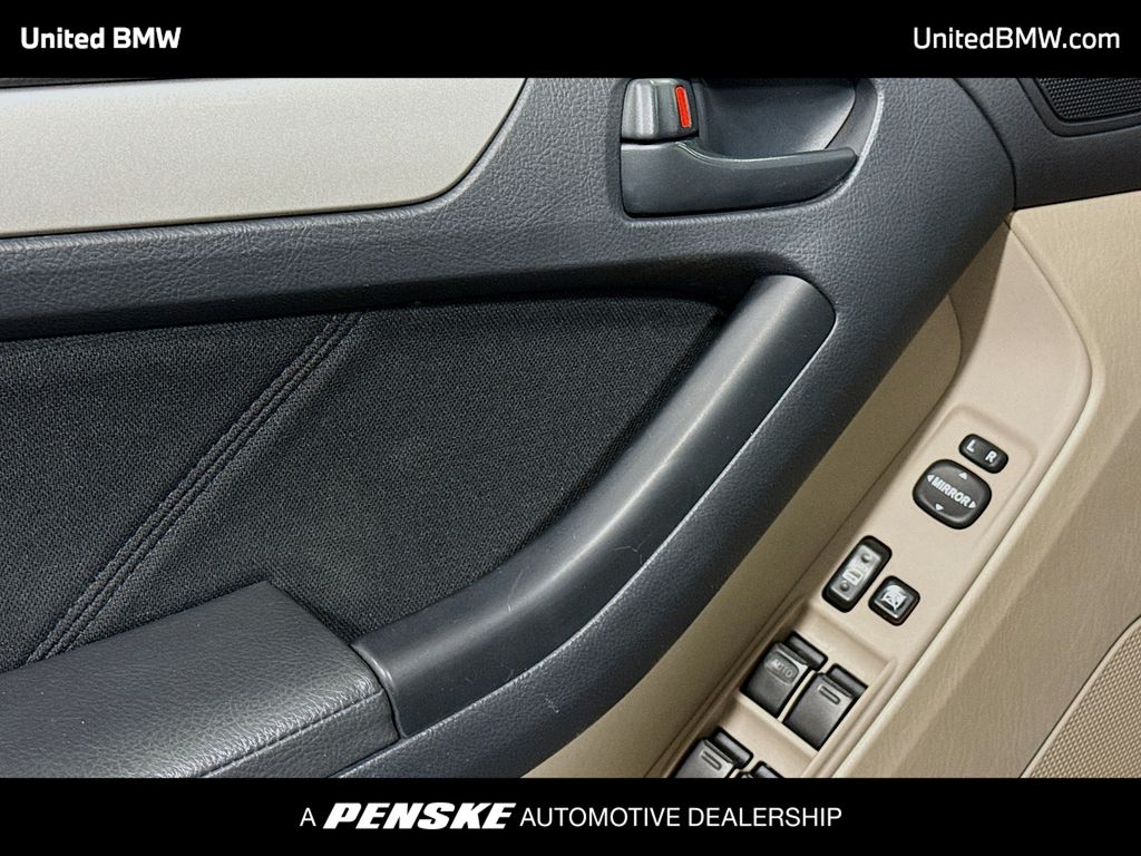 Thumbnail: 2007 Toyota 4Runner - 3