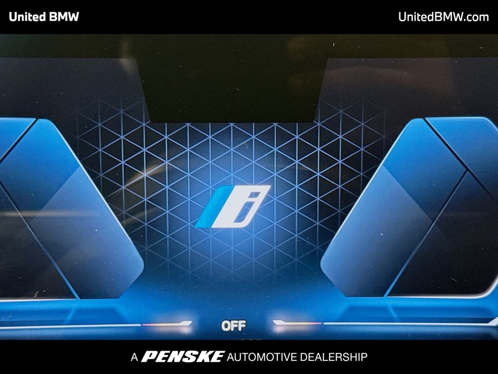 Thumbnail: 2023 BMW iX - 7