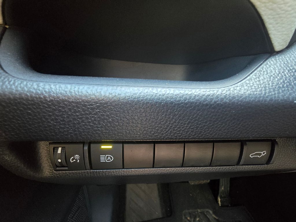 ToyotaRAV418