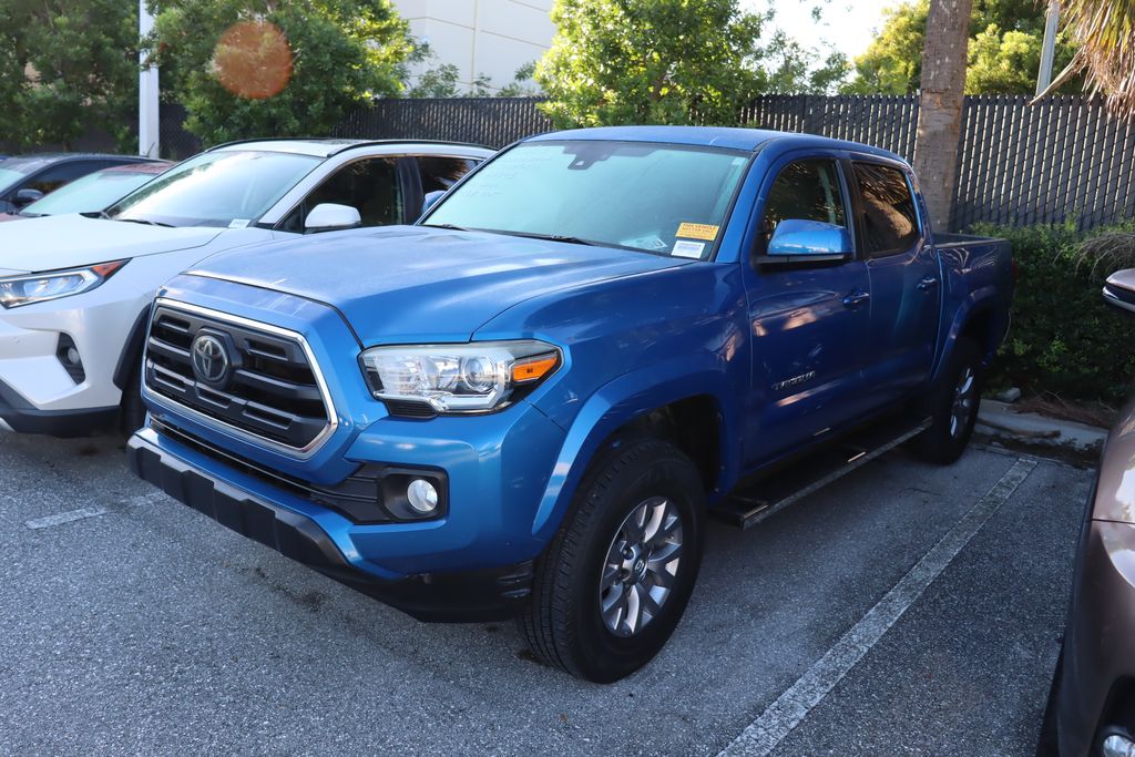 Thumbnail: 2018 Toyota Tacoma - 1