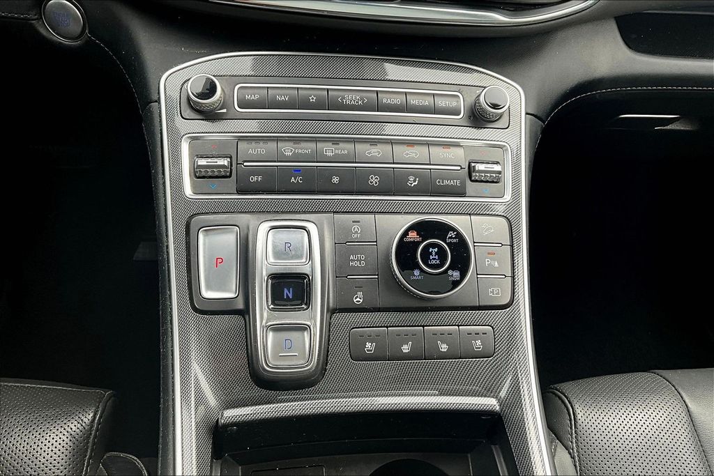 Used 2022 Gray Hyundai Limited image 16